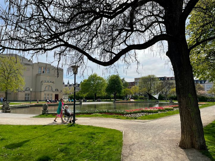Brunnensaison in Cottbus gestartet - auch am Schillerplatz.