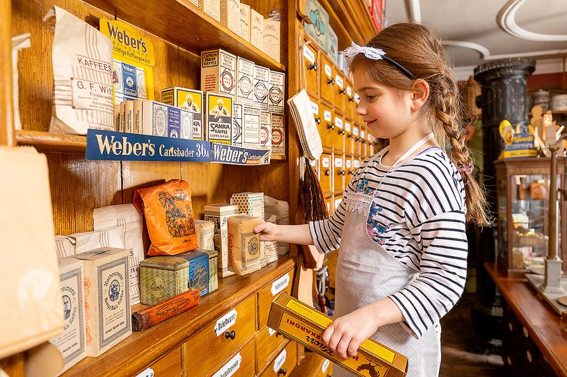Einkaufen wie die Urgroßeltern im Sänger- und Kaufmannsmuseum Finsterwalde. Foto: LKEE/Andreas Franke