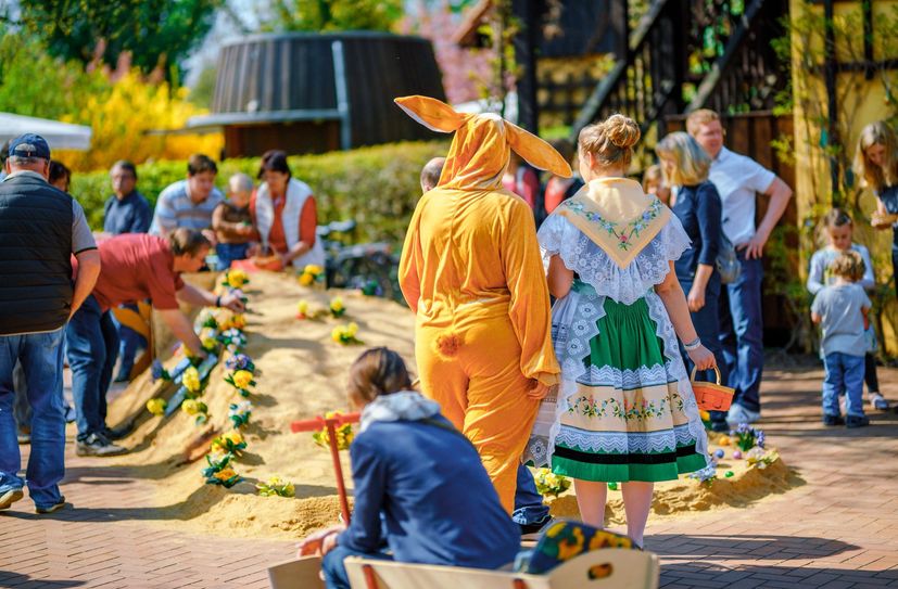 Der Brauch des Waleiens wird Karsamstag an der Tourist Information zu sehen sein.
