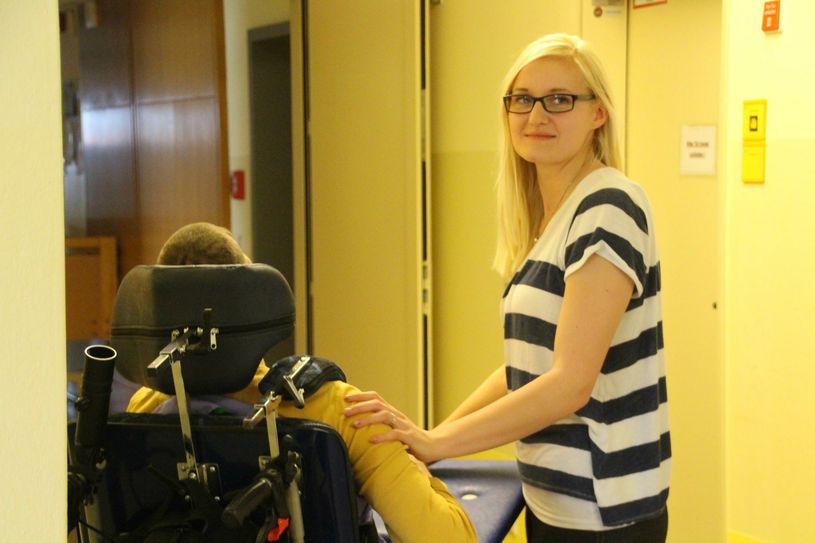 Julia Kaas lernt ebenfalls im Katharinenhof Heilerziehungspflegerin. Foto: Keil