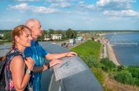 Zu den Seenlandtagen auf Bustouren das Lausitzer Seenland entdecken, beispielsweise den Großräschener See.