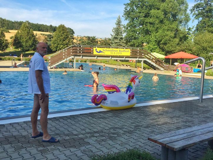 Archivfoto: Auch im Schmöllner Freibad geht die Badesaison wieder los. Jetzt muss nur noch das Wetter mitspielen. Foto: spa