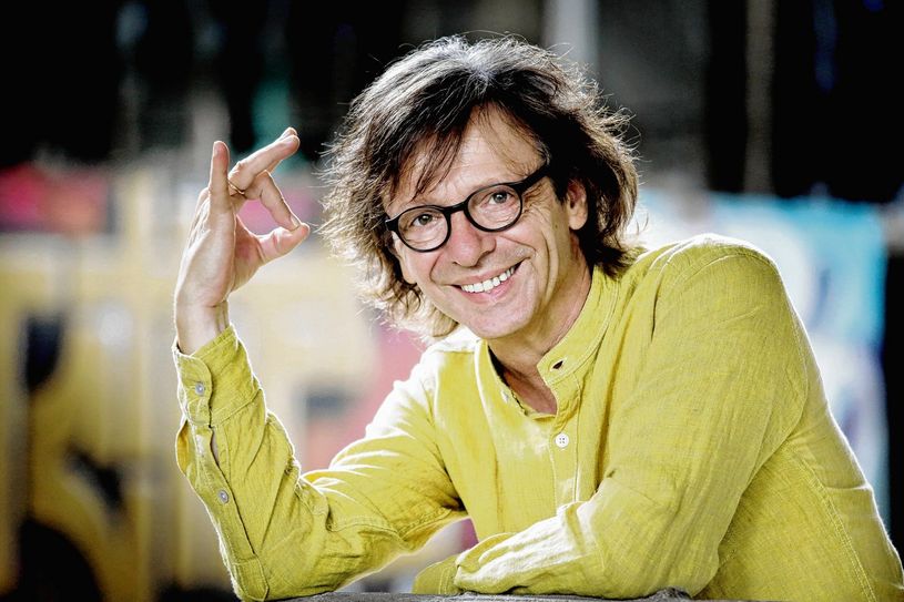 ...und möchte mit seinem Programm »Der Sing des Lebens« am 7. Juli, auf der Festbühne in Schmogrow, das Publikum überraschen. Foto: Bettina Koch