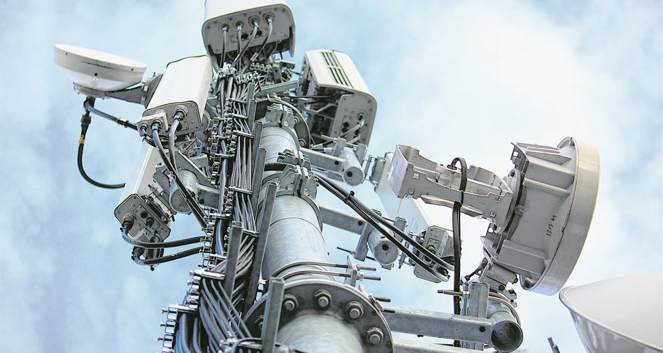 An der Nossener Straße ist ein 5G-Sendemast aufgestellt worden.