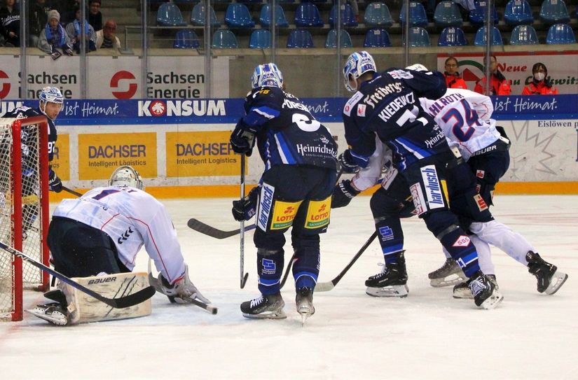 Eislöwen zu Gast in Kassel / Familienspieltag gegen Heilbronn