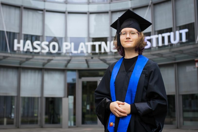 Andrea Nathansen hat sich für den »Master Data Energineering« entschieden. Eine junge Frau aus Gröden, von der man wohl noch hören wird. Foto:HPI