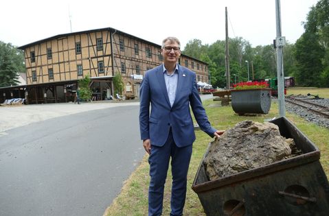 Andreas Günther-Plönes am Hunt mit dem Ton.