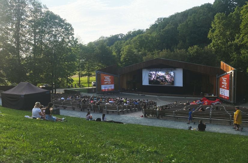 Noch bis Sonntag bietet die Freilichtbühne Filme und Konzerte unter freiem Himmel.
