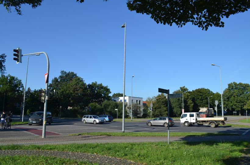 Die Kreuzung an der »Bautzener Brücke« führt mit 14 Verkehrsunfällen innerhalb von drei Jahren die Liste der Unfallhäufungsstellen an. An sechs der Unfälle waren Fahrradfahrer beteiligt.