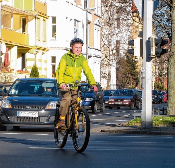 Die Umfrage läuft bis 30. November. Die Ergebnisse werden im Frühjahr 2017 präsentiert. Der ADFC-Fahrradklima-Test wird vom Bundesministerium für Verkehr und digitale Infrastruktur gefördert. Foto: ADFC/Jens Schütte