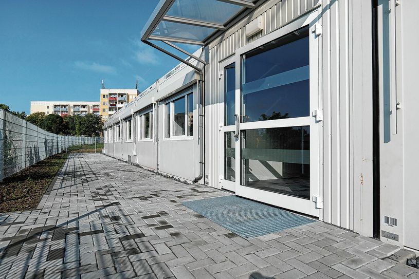 Rund 310.000 Euro hat die Stadt in diese Interimslösung investiert. Fotos: pm