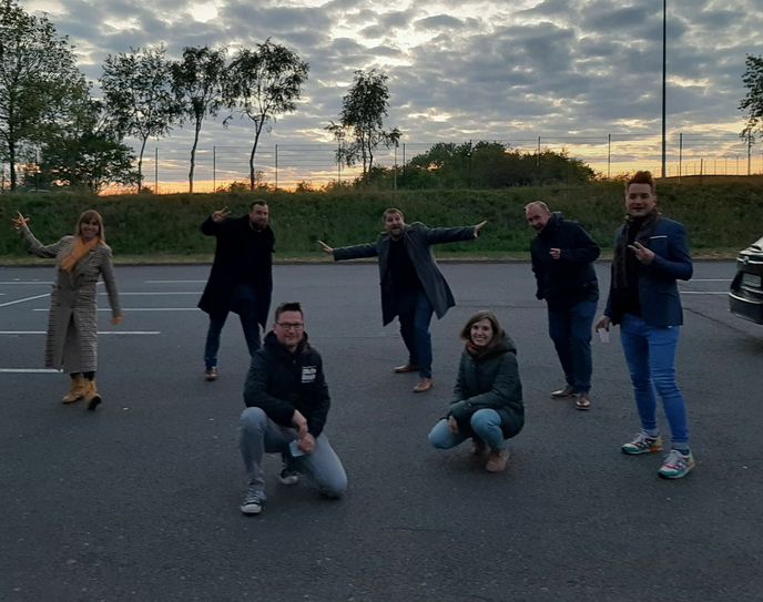 Die Notendealer und Team / Foto: PR