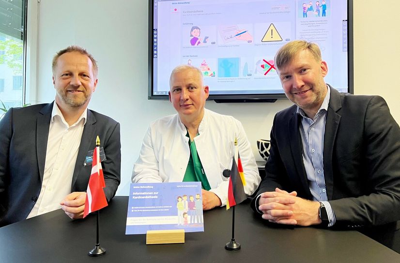 Anders Nejsum, CEO von Visikon, Prof. Dr. Jens Faßl, Direktor des Instituts für Kardioanästhesiologie am Herzzentrum Dresden und Jörg Scharfenberg, Geschäftsführer des Herzzentrums Dresden (v.l.n.r.).