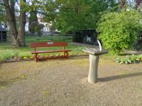 Die Bank am Kleintiergehege an der Feigstraße in Kamenz.