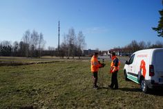 Vermessung der Fläche des Bebauungsplanes für das Kita-Gelände. Foto: pm