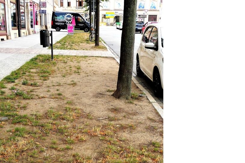 Die rechte Seite der Breiten Straße.