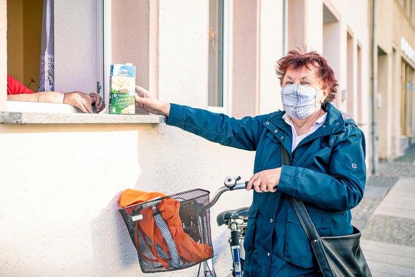 Regina Pfitzinger ist eine der ehrenamtlich Engagierten bei Nachbarhelfen. Foto: Soziales Netzwerk