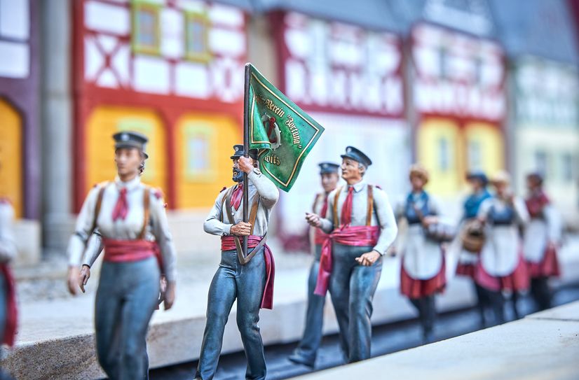 Bei der Darstellung des Umzuges wurde bis ins kleinste Detail an alles gedacht.