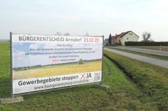 Die Bürgerinitiative in Arnsdorf macht auf ihr Anliegen deutlich aufmerksam.