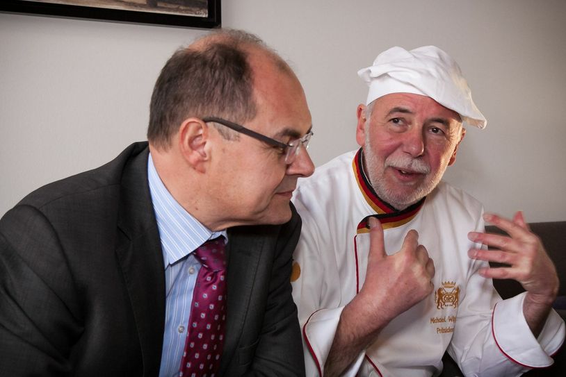 Bundesminister Schmidt und Bäckerpräsident Wippler im Dialog. Foto: Zentralverband des Deutschen Bäckerhandwerks e. V.