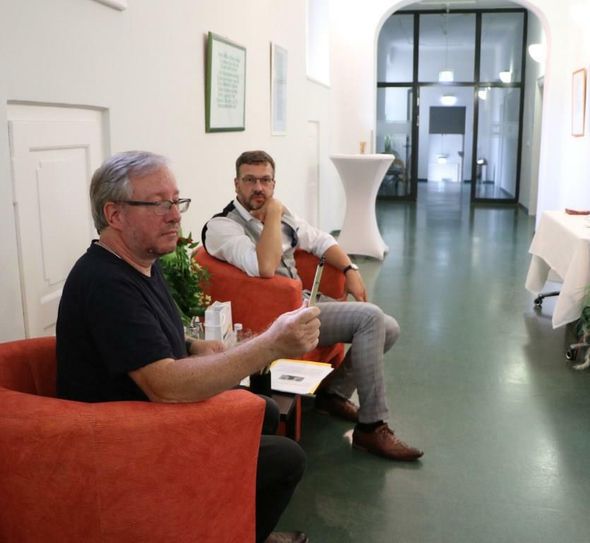 Künstlertalk mit Ingo Schiege und Carsten Saß. Foto: Landkreis Dahme-Spreewald