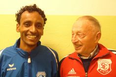Lauftalent Teklemariam aus Eritrea trainiert jetzt bei SC-Leichtathletik-Urgestein Gunter Engelbrecht.  Foto: SC