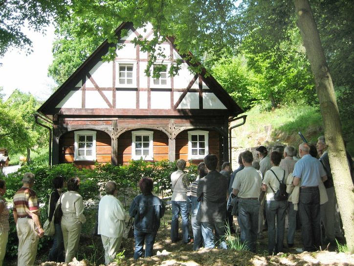 Am 28. Mai stehen, wie hier in Cunewalde, wieder zahlreiche Umgebindehäuser für Besucher offen. Foto: Bierke