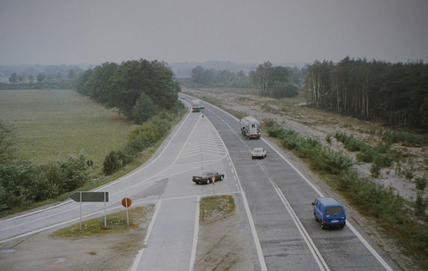 Die Autobahn-Anschlussstelle Cottbus-West im Jahr 1993. Beim Auffahren musste die Spur des Gegenverkehrs überquert werden. Und das war gefährlich.
