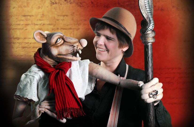 Cornelia Fritzsche und Ratte Ursula von Rätin.