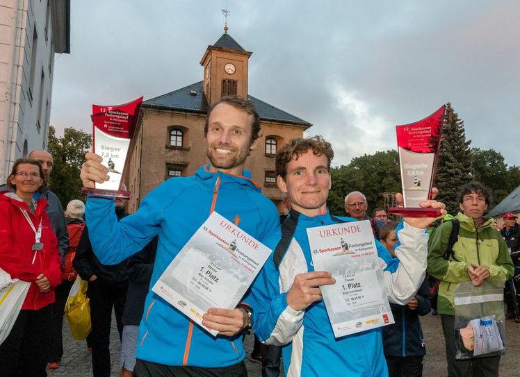 Die Sieger 2017 bei den Männern und bei den Frauen: Marc Schulze (JK runnig) und Birgit Unterberger (OSC Berlin, v. li.)  Foto: M. Förster