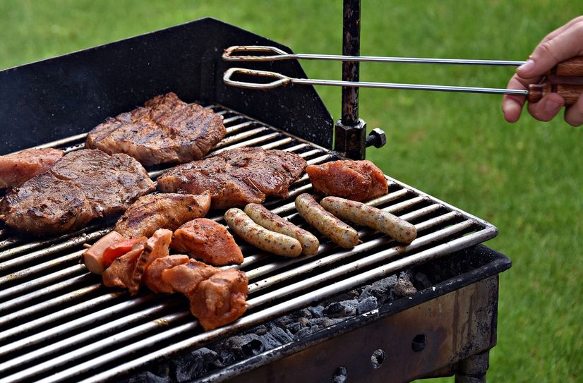 Für das Grillen an offiziellen Plätzen in Dresden gibt es Regeln.