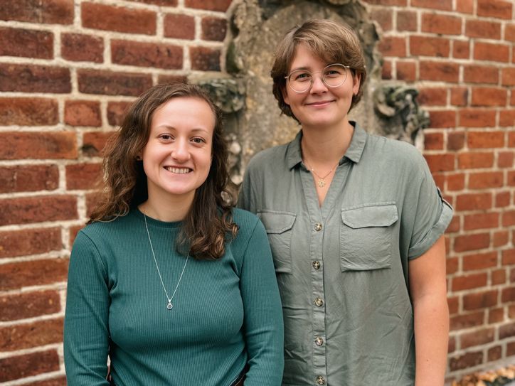 Svenja  Brummund und Nicole Marien
