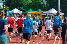 Mehr als 1.500 Läufer aller Altersgruppen beteiligten sich in diesem Jahr am Sonnenblumenlauf.