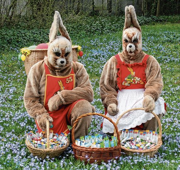 Die Osterhäsin aus Hirschfeld feiert in diesem Jahr 35. »Dienstjubiläum«.  Foto:privat