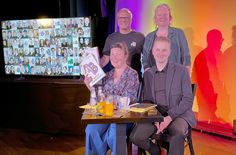 Das künstlerische Leitungsteam präsentiert die kommende Spielzeit der neuen Bühne Senftenberg: Daniel Ris (Intendat, hinten li.), Karoline Felsmann (Chefdramaturgin, hinten re.), Elina Finkel (Hausregisseurin, vorn li.) und Richard Pfützenreuter (Dramaturg).