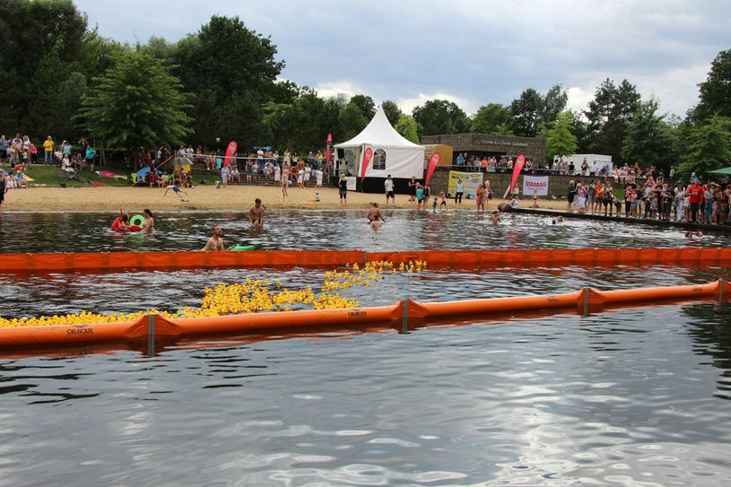 Die „SpreeLagune“ in Lübben gehört zu den Badestellen im Landkreis Dahme-Spreewald. Dort fand im August auch das 2. Lübbener Entenrennen statt. Foto: sts