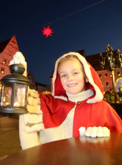Maja aus Pirna-Jessen war im vorigen Jahr das Pirnaer Weihnachtskind.  Foto: Archiv