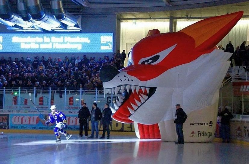 Der Eissport in Weißwasser wird 90 und das wird mit einer Hockeytown-Party mit vielen Highlights gefeiert.