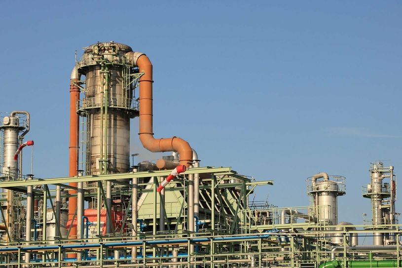 Die Chemieindustrie zählt neben dem Wirtschaftszweig Herstellung von Papier und Pappe sowie dem Bereich der Nahrungs- und Futtermittelherstellung zu den Gewinnern im ersten Halbjahr 2022.