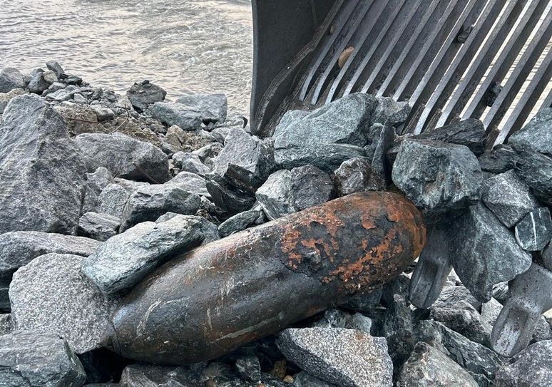 Am Donnerstag wollen Kampfmittelbeseitiger den Zünder der Bombe entfernen.