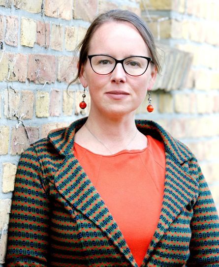 Lesung »Die Füchse haben Gruben, die Vögel haben Nester« mit mit Yvonne Zitzmann.