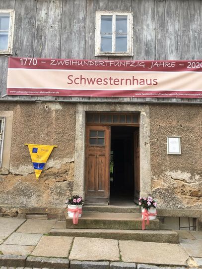 Beim Tag der offenen Tür luden die Initiatoren in die Räumlichkeiten der Schwesternhäuser ein. Foto: FV Schwesternhäuser Kleinwelka e.V., M. Säuberlich