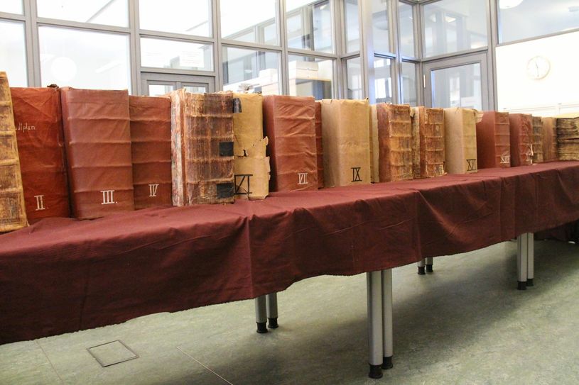 Die Chronik des früheren Bautzener Bürgermeisters Christian Gottlieb Platz kann nach ihrer Restaurierung jetzt wieder öffentlich eingesehen werden. Foto: Carmen Schumann