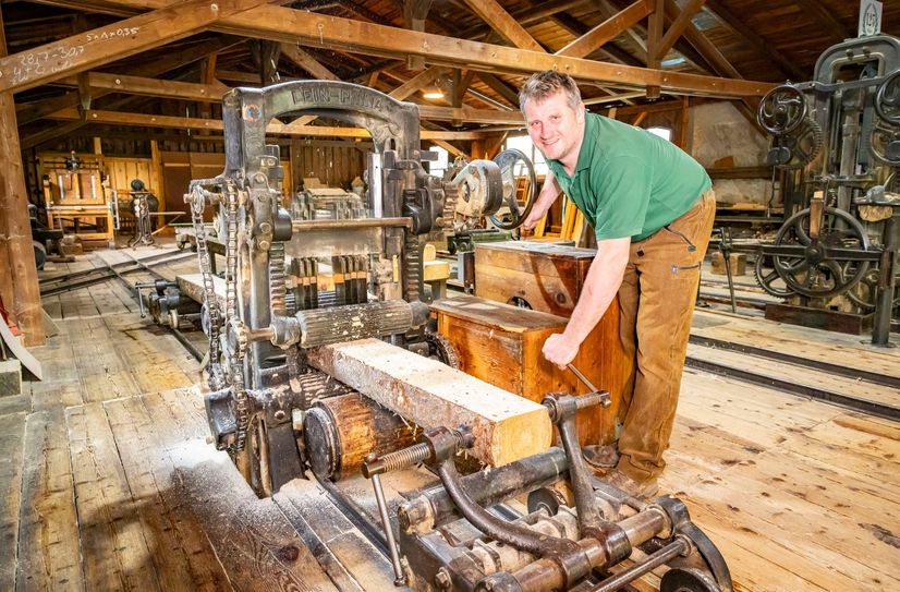 Martin Mäke von der Max Bähr-Mühle in Bad Gottleuba – hier wird dieses Jahr 25 Jahre Mühlenfest gefeiert.
