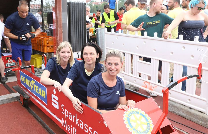 Die Rotarier veranstalten seit zehn Jahren den Bob-Anschub-Cup zur Erfüllung von Kinderwünschen. F: Archiv