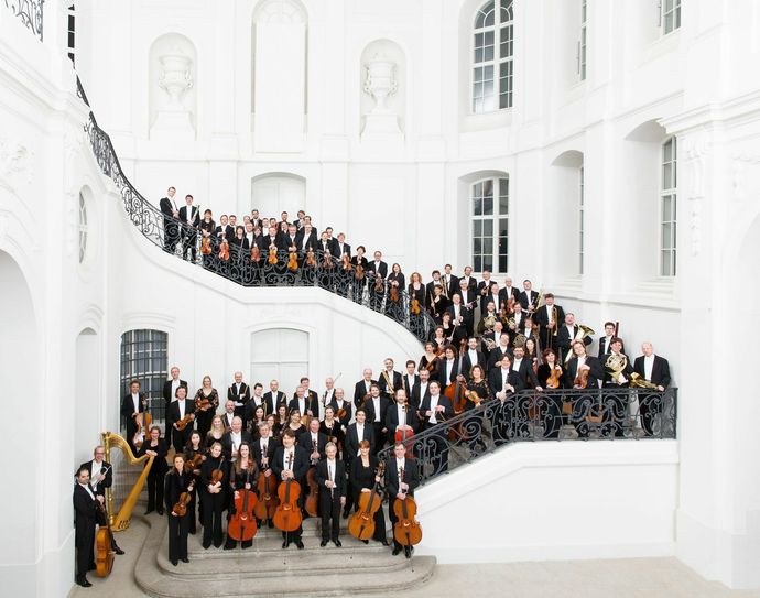 Bachfest Dresden: Die Dresdner Philharmonie steuert unter Leitung des Spezialisten für Alte Musik Konrad Junghänel „Bachs Lutherische Messe F-Dur und ihre Ursprungskantaten“ bei. Foto: Marco Borggreve