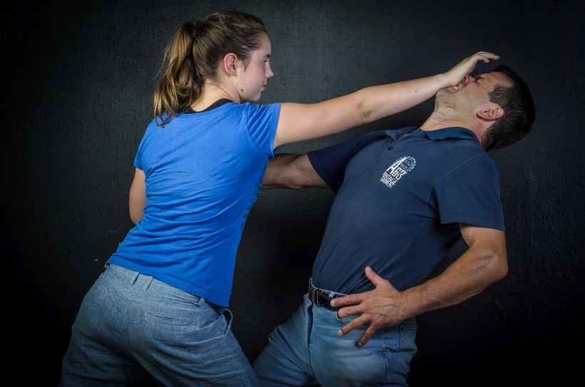 In dem Kurs werden grundlegende Techniken zur Selbstverteidigung vermittelt. Foto: Budo-Verein Seifhennersdorf