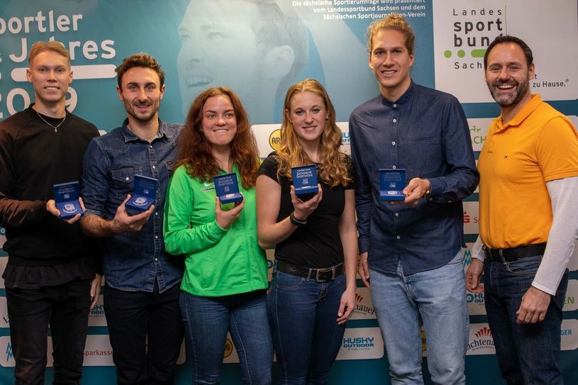Nominiert für die sächsische Sportlerumfrage: Marvin Schulte, Martin Schulz, Elena Poschart, Caroline Pohle und Malte Ziegenhagen mit LSB-Generalsekretär Christian Dahms Foto: LSB