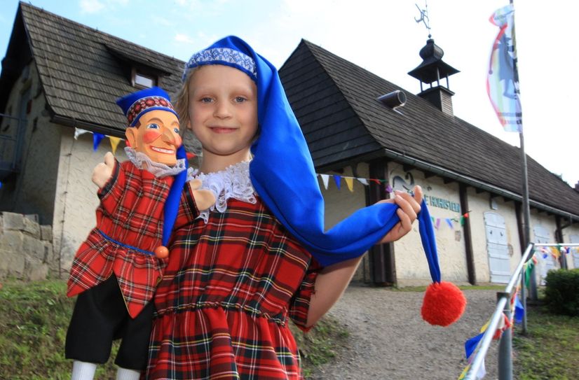 Der Hohnsteiner Kasper und seine Freunde laden zum Puppenspielfest ein.