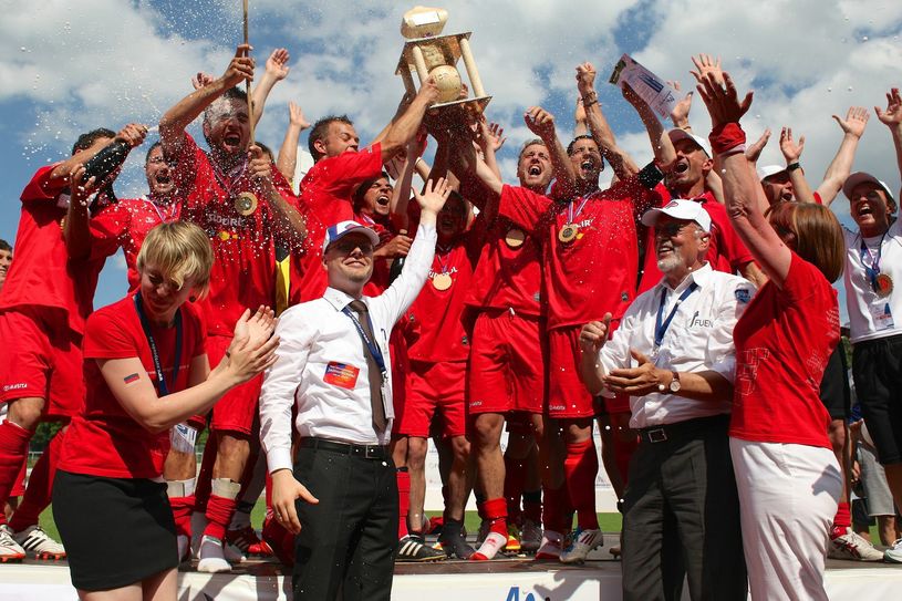 2012 kämpften die Fußballteams der autochthonen nationalen Minderheiten in der Lausitz um den Europameistertitel. In der Siegerregion Südtirol findet die Europeada im kommenden Jahr statt.